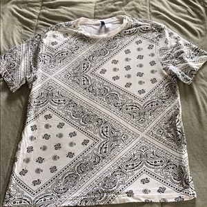 Divided H&M Bandana Print White Shirt Sz M